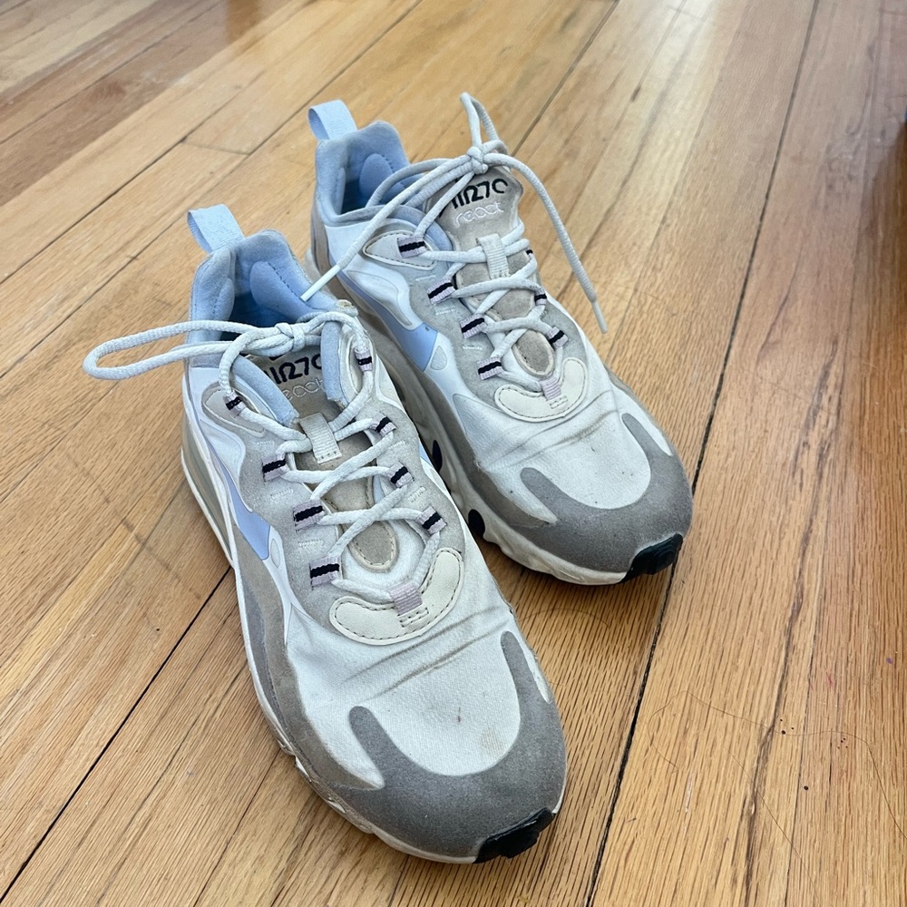 Nike White and Gray Sneakers